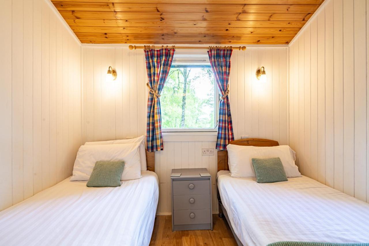Heather Lodge 10 With Hot Tub Belladrum エクステリア 写真