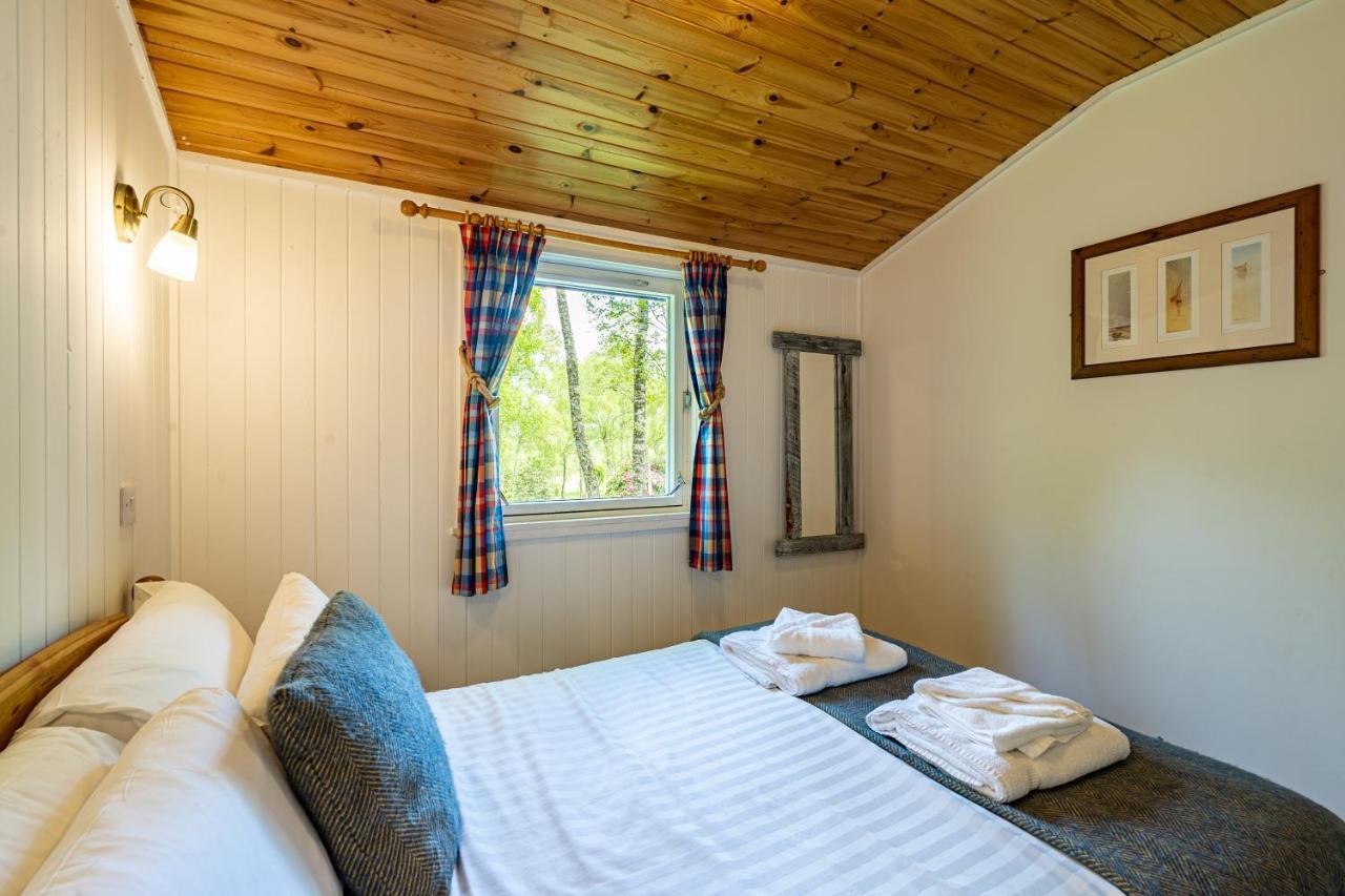 Heather Lodge 10 With Hot Tub Belladrum エクステリア 写真